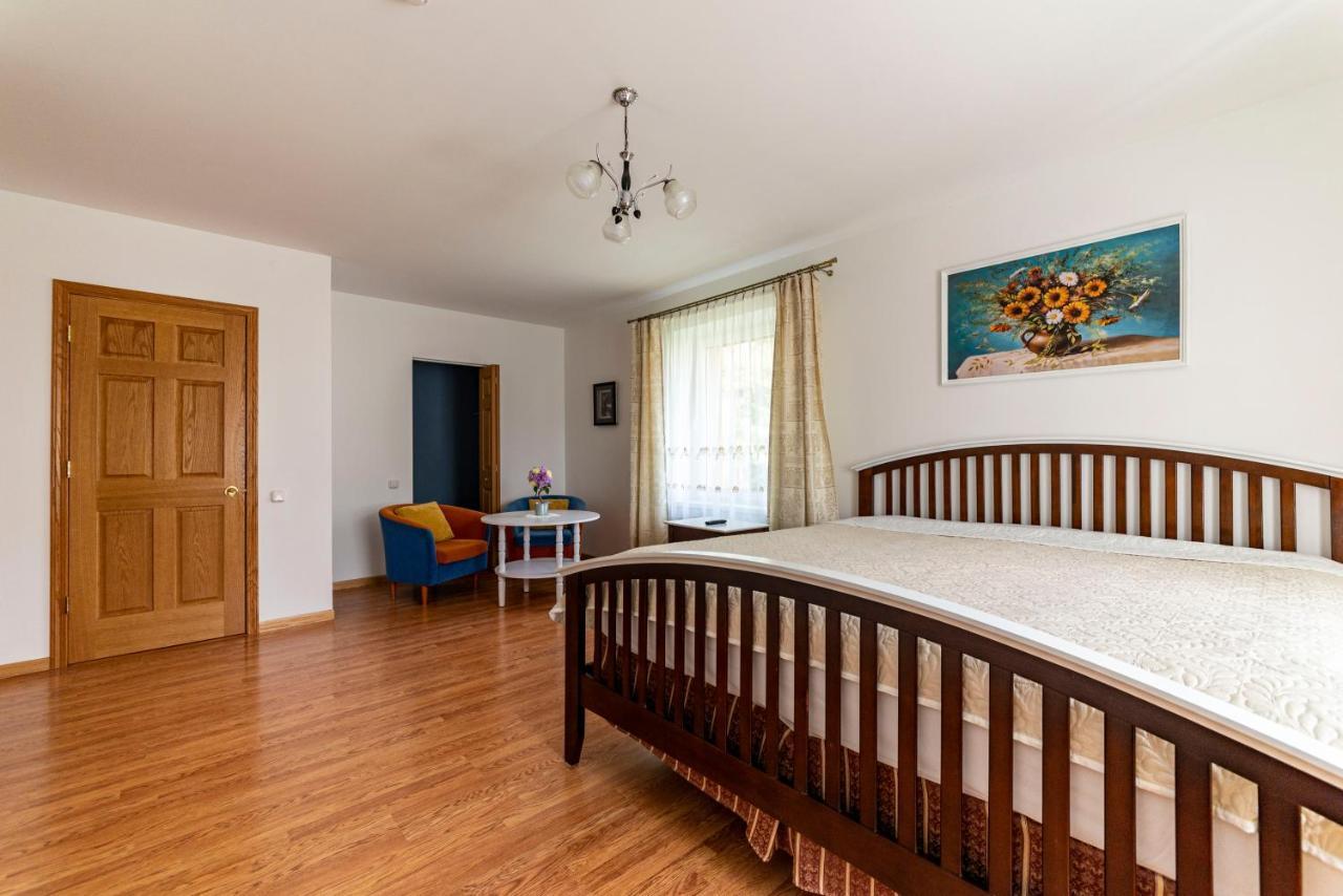 Hotel Smiltele Palanga Esterno foto