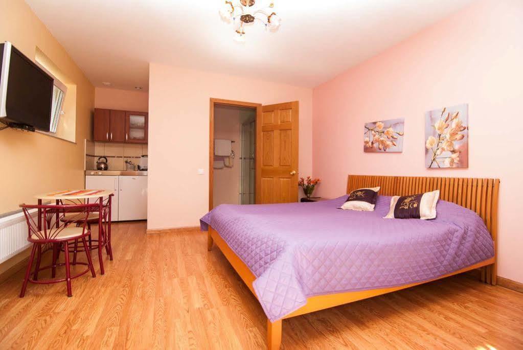Hotel Smiltele Palanga Esterno foto