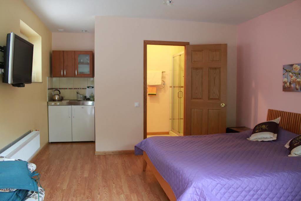 Hotel Smiltele Palanga Esterno foto