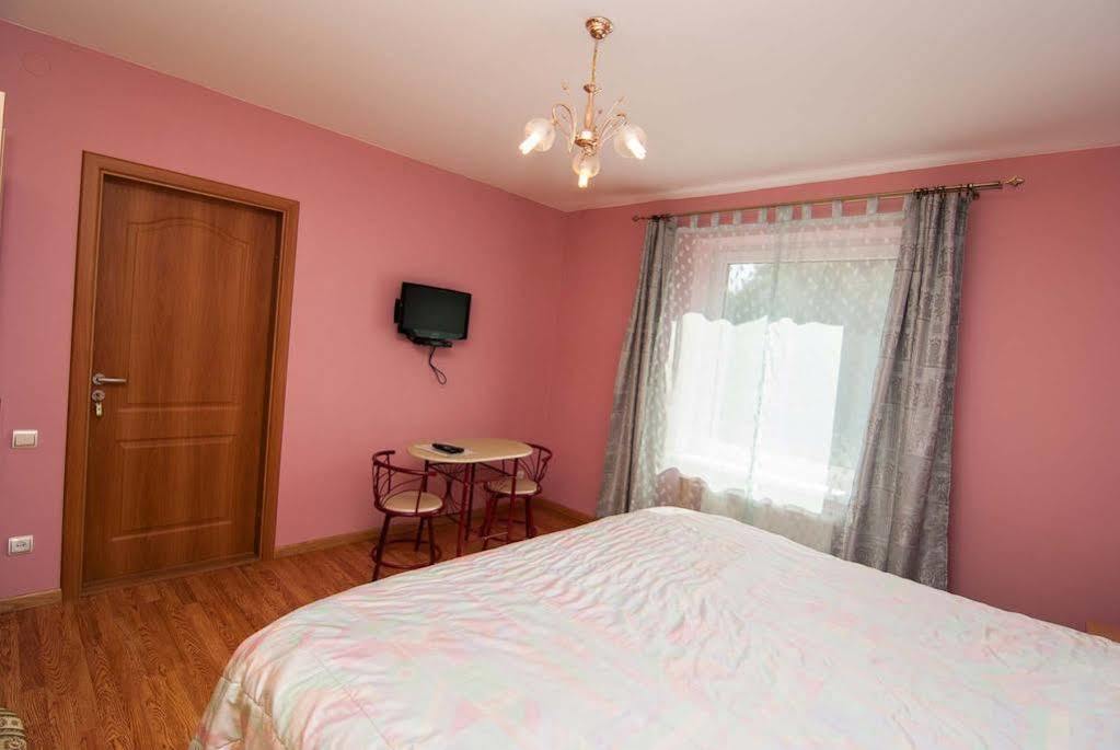 Hotel Smiltele Palanga Esterno foto